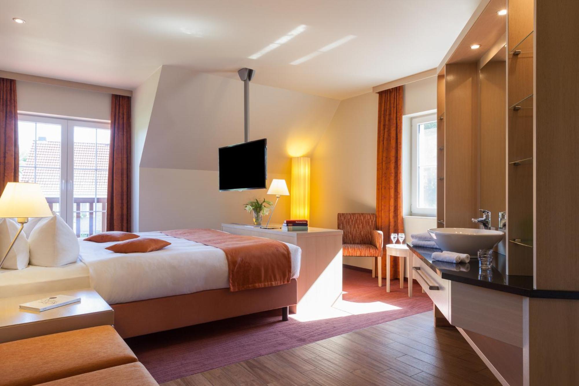 Logis Hotel Kur- Und Wellnesshaus Spree Balance Burg  Esterno foto