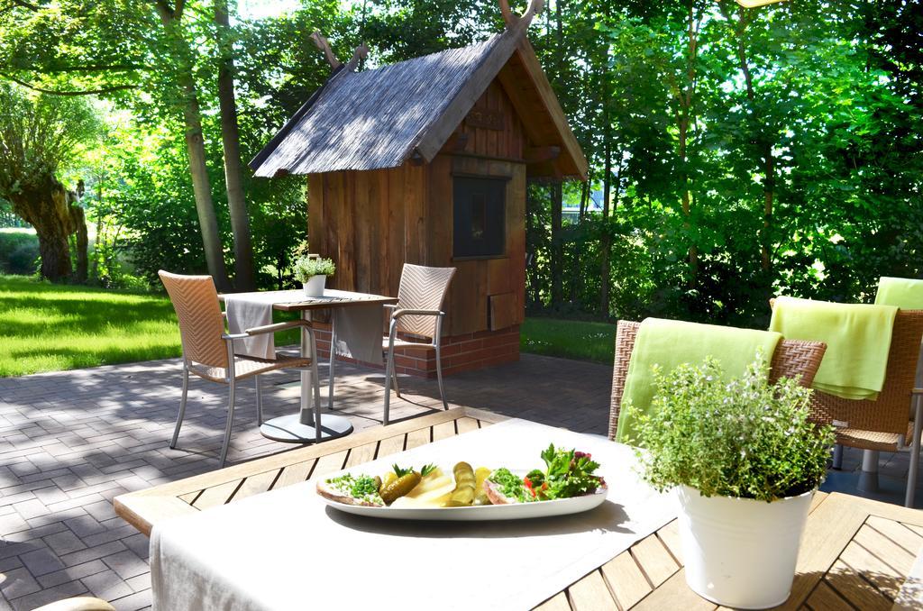 Logis Hotel Kur- Und Wellnesshaus Spree Balance Burg  Esterno foto