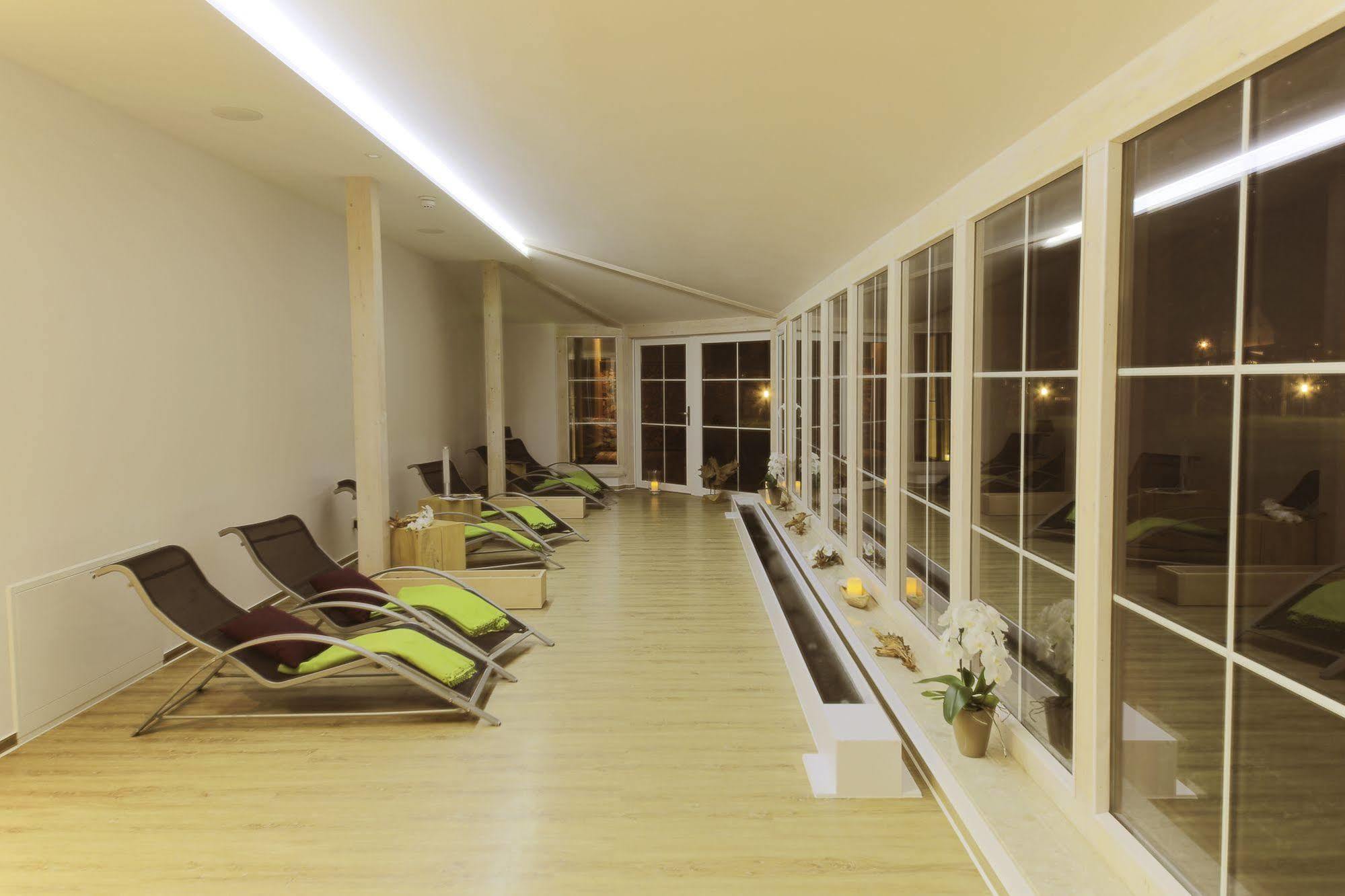 Logis Hotel Kur- Und Wellnesshaus Spree Balance Burg  Esterno foto